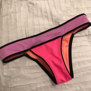 Victoria’s Secret Bikini Bottoms (S)